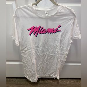 Next Apparel Miami T-Shirt Size M
